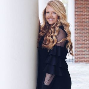 Meet your Posher, Abby